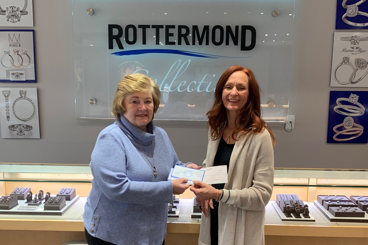 Rottermond Jewelers Gives Back to Their Community with a Food Drive for Gleaners Food Bank and Community Resource Sharing