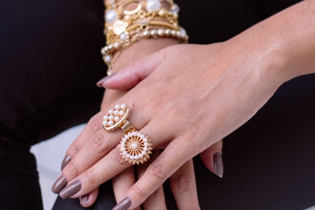 pearl fashion rings