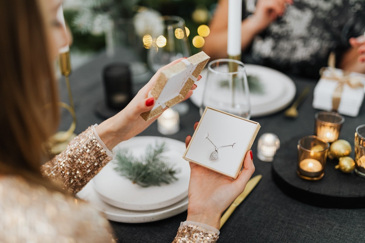 Gift Guide to Fashion Jewelry